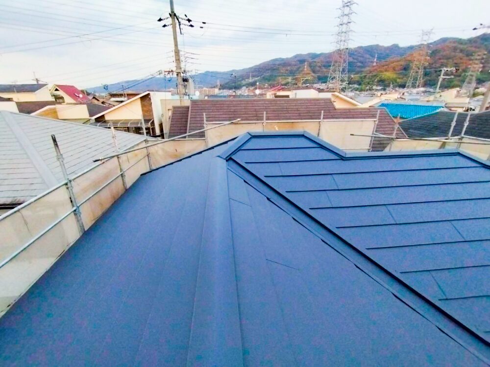外壁塗装と屋根カバー工法のアフター画像②